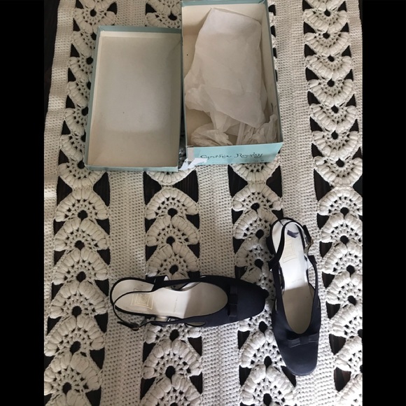 Cynthia Rowley Vintage Satin Black Kitten Mule - Picture 15 of 16